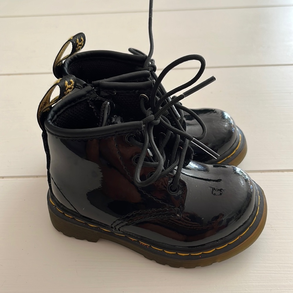 New baby Dr Martens boots